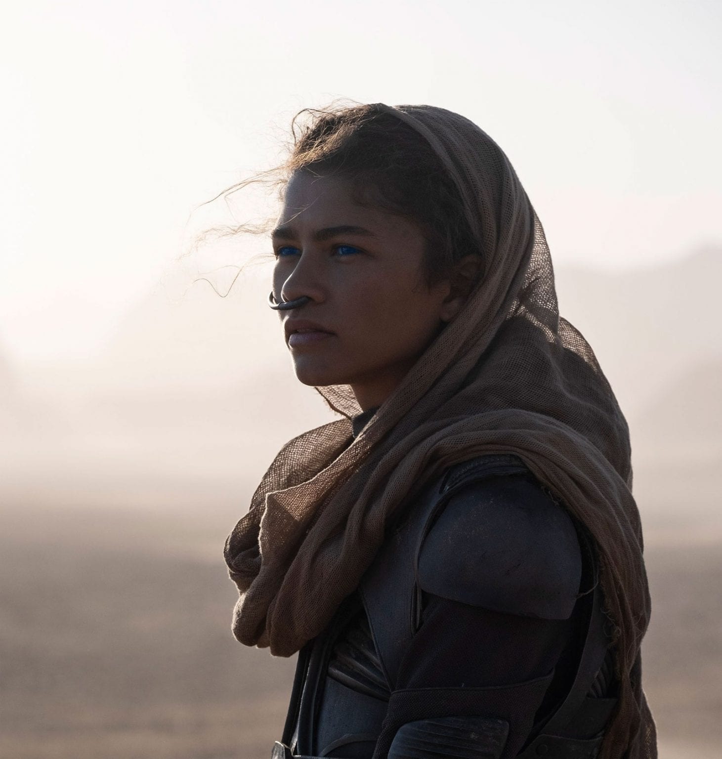 New Dune Images Reveal Characters, Cures All Ailments - Cinelinx