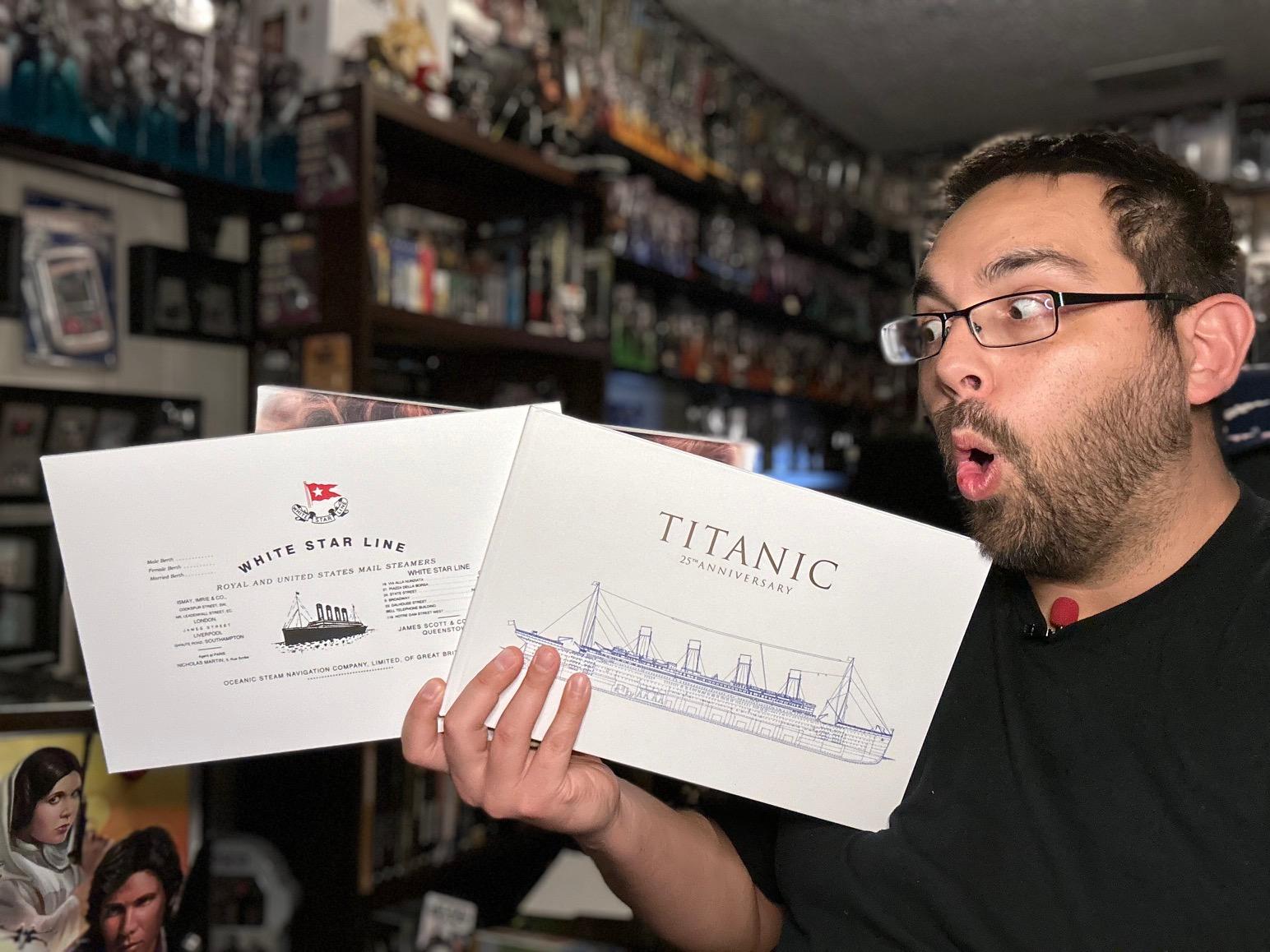 4K ᑕOᒪᒪEᑕTIᐯE on X: @JimCameron's Titanic celebrates its 25th Anniversary  arriving on 4K @UltraHDBluray in this limited collector's edition set in  the USA from @ParamountPics Titanic 4K UltraHD Blu-ray 25th Anniversary  Limited